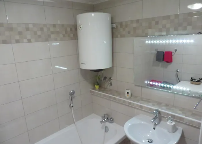 Penthouse Sara 아파트